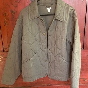 NWOT L.L. Bean Quilted Jacket            get ready for fall!!
